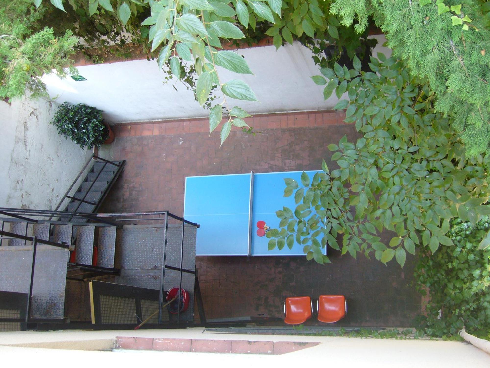 Auberge de jeunesse Studio Hostel *